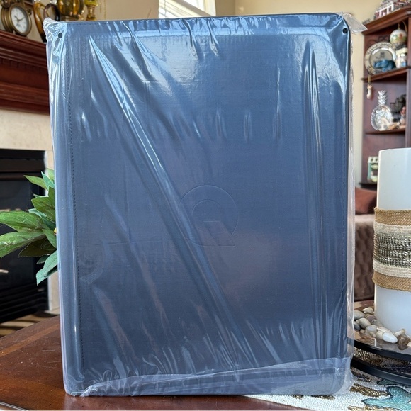 Brand New Large 1024 Pocket Trading Card Binder Baseball Sports Pokemon Storage - Picture 9 of 12